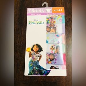 Disney encanto 7 PCs Girl’s Briefs 100% cotton. 4T